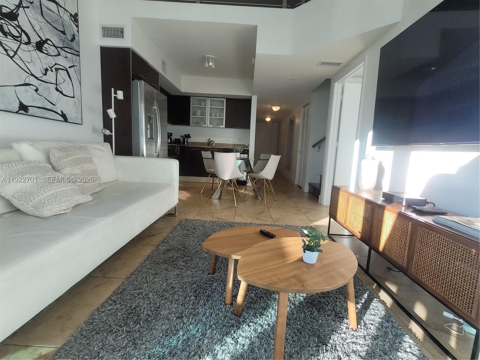 41 SE 5th St # 710, Miami FL 33131 — 6