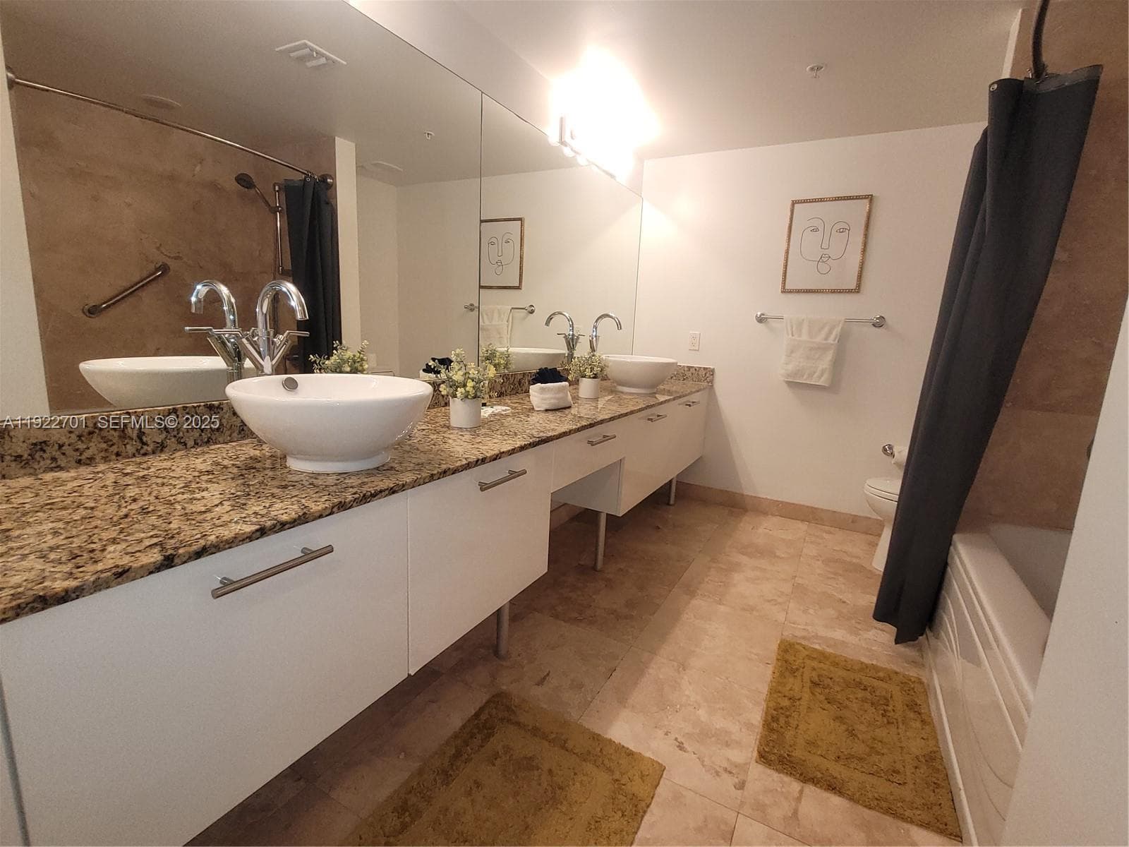 41 SE 5th St # 710, Miami FL 33131 — 12