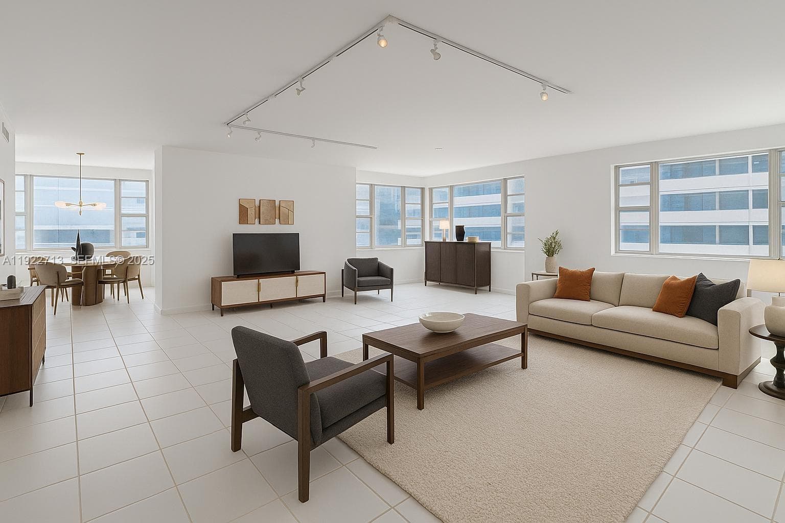 5255 Collins Ave # 5D, Miami Beach FL 33140 — 2
