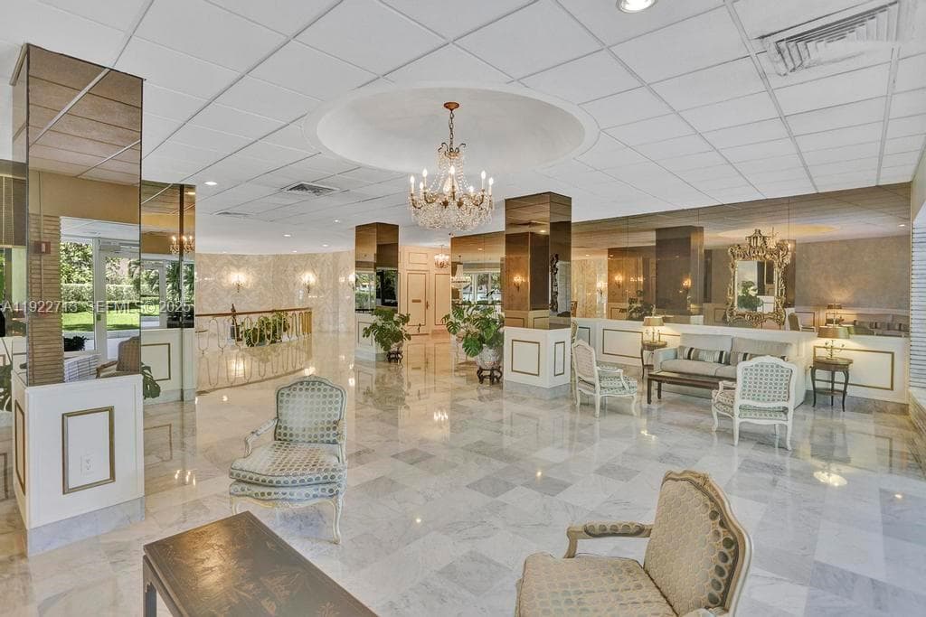 5255 Collins Ave # 5D, Miami Beach FL 33140 — 14