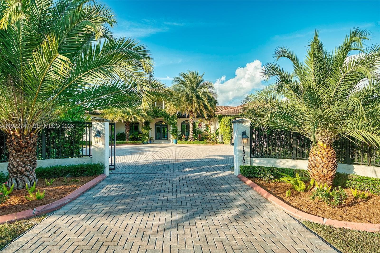15701 SW 254th St, Homestead FL 33031 — 2
