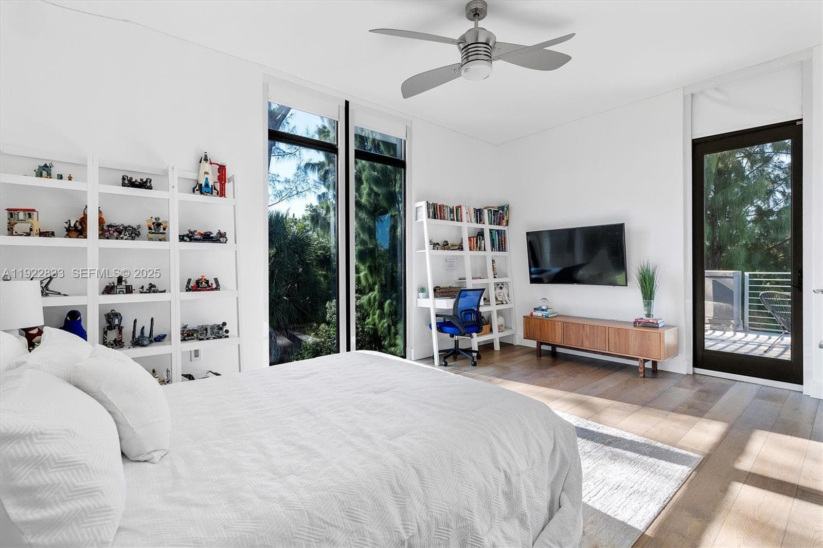 1009 NE 104th St, Miami Shores FL 33138 — 44