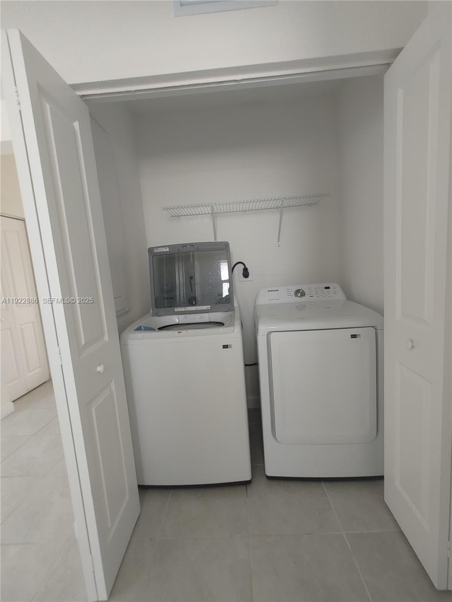1766 SE 26th Rd, Homestead FL 33035 — 13