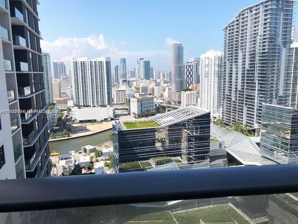 55 SW 9th St # 3001, Miami FL 33130 — 6
