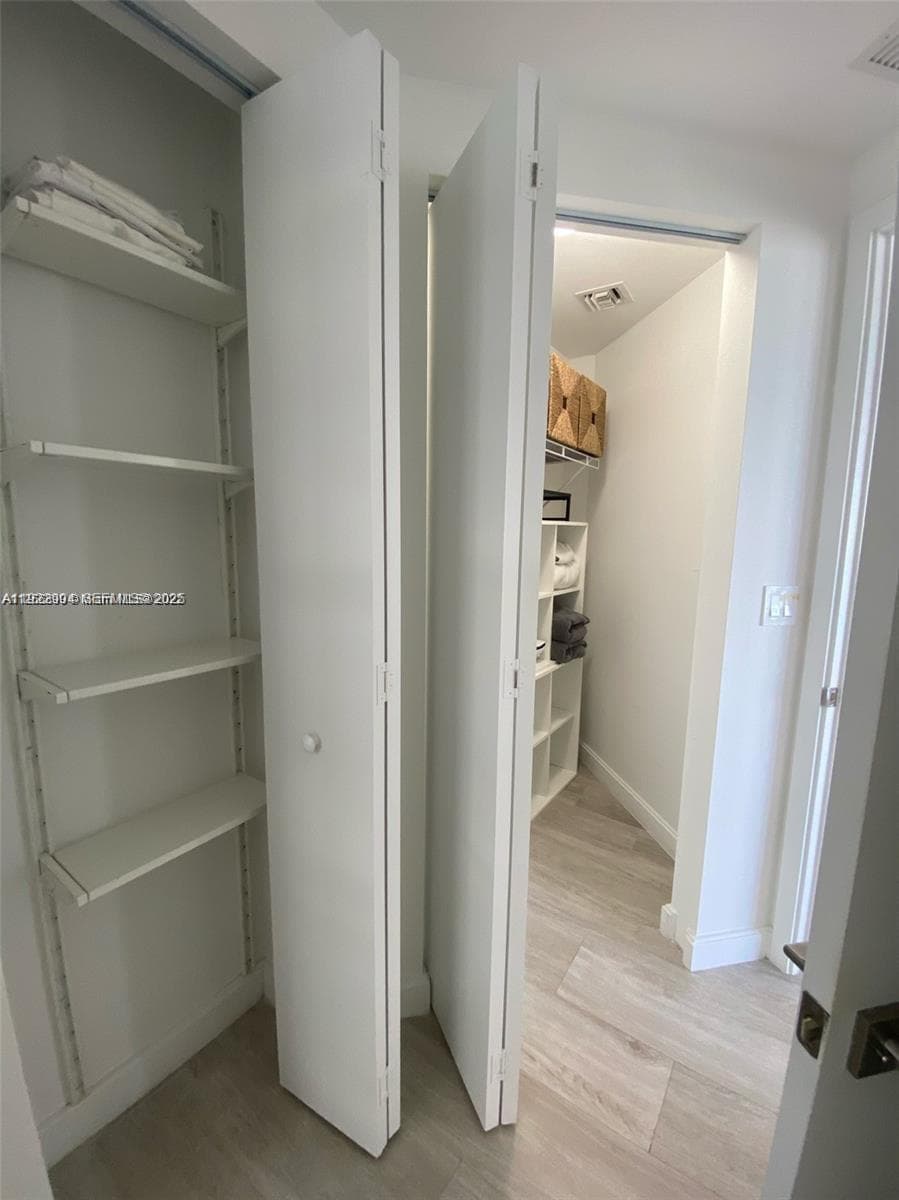 55 SW 9th St # 3001, Miami FL 33130 — 21