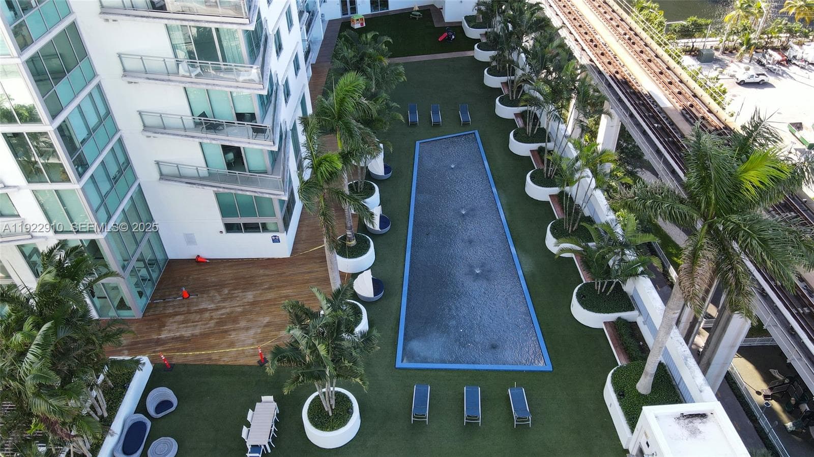 350 S Miami Ave # 1803, Miami FL 33130 — 36