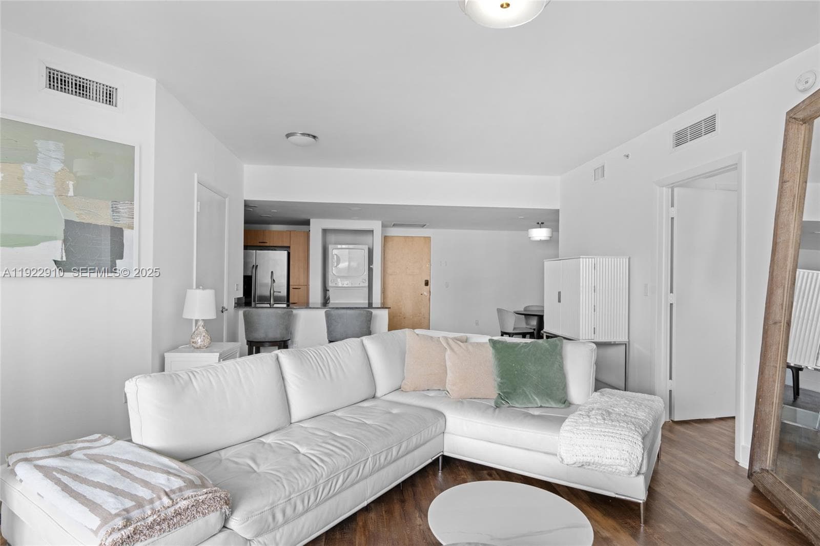 350 S Miami Ave # 1803, Miami FL 33130 — 15