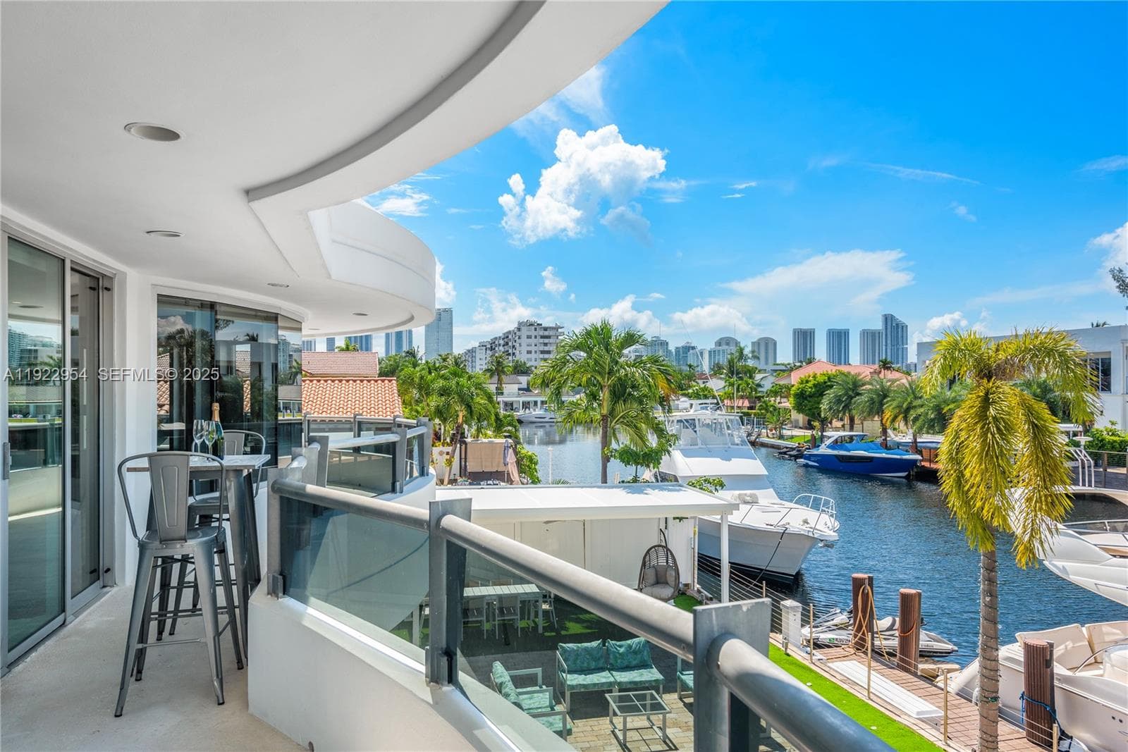 3344 NE 167th St, North Miami Beach FL 33160 — 72