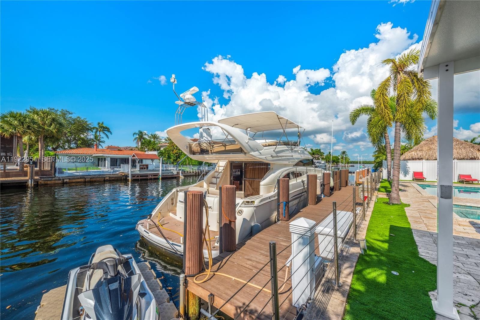 3344 NE 167th St, North Miami Beach FL 33160 — 12