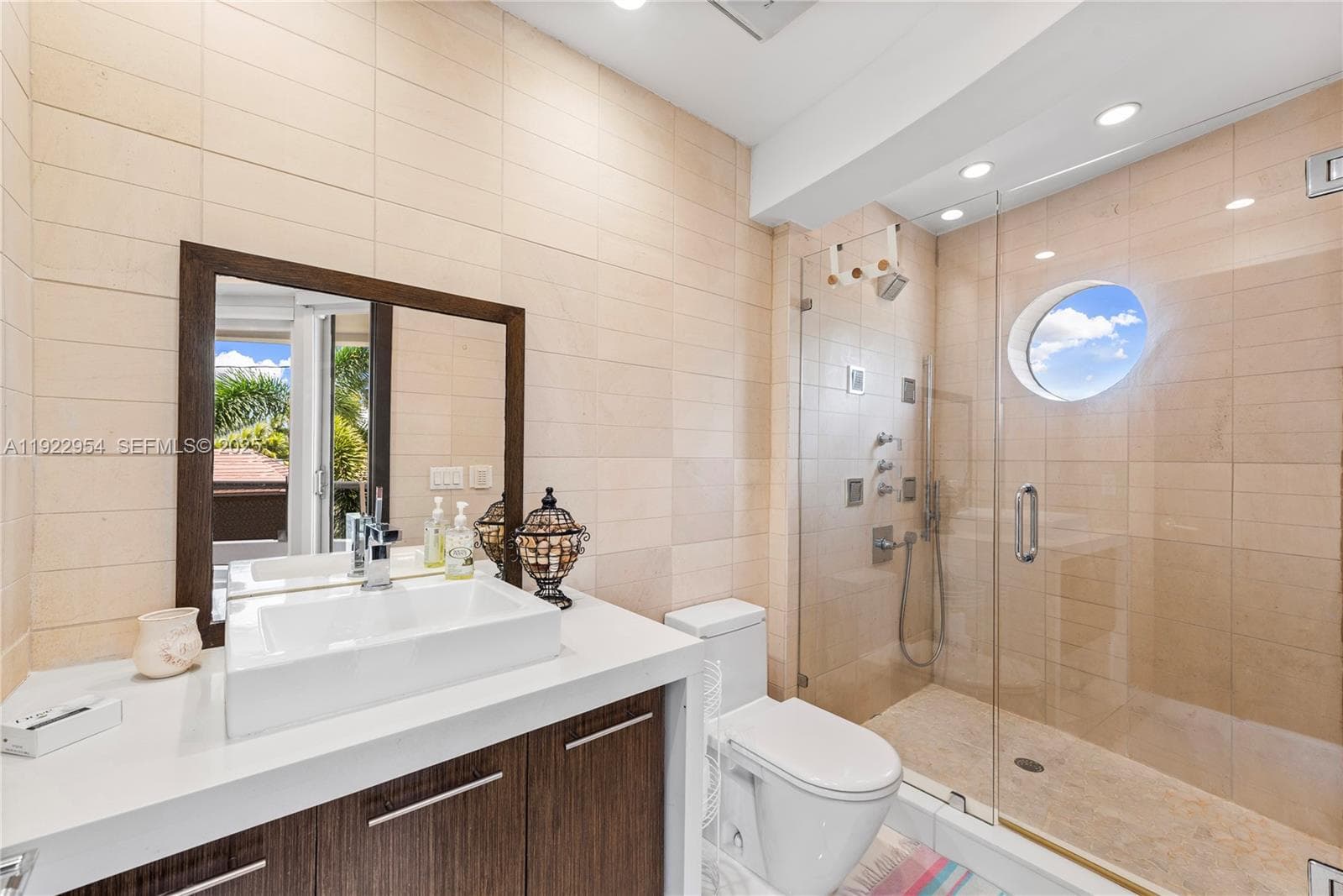 3344 NE 167th St, North Miami Beach FL 33160 — 84