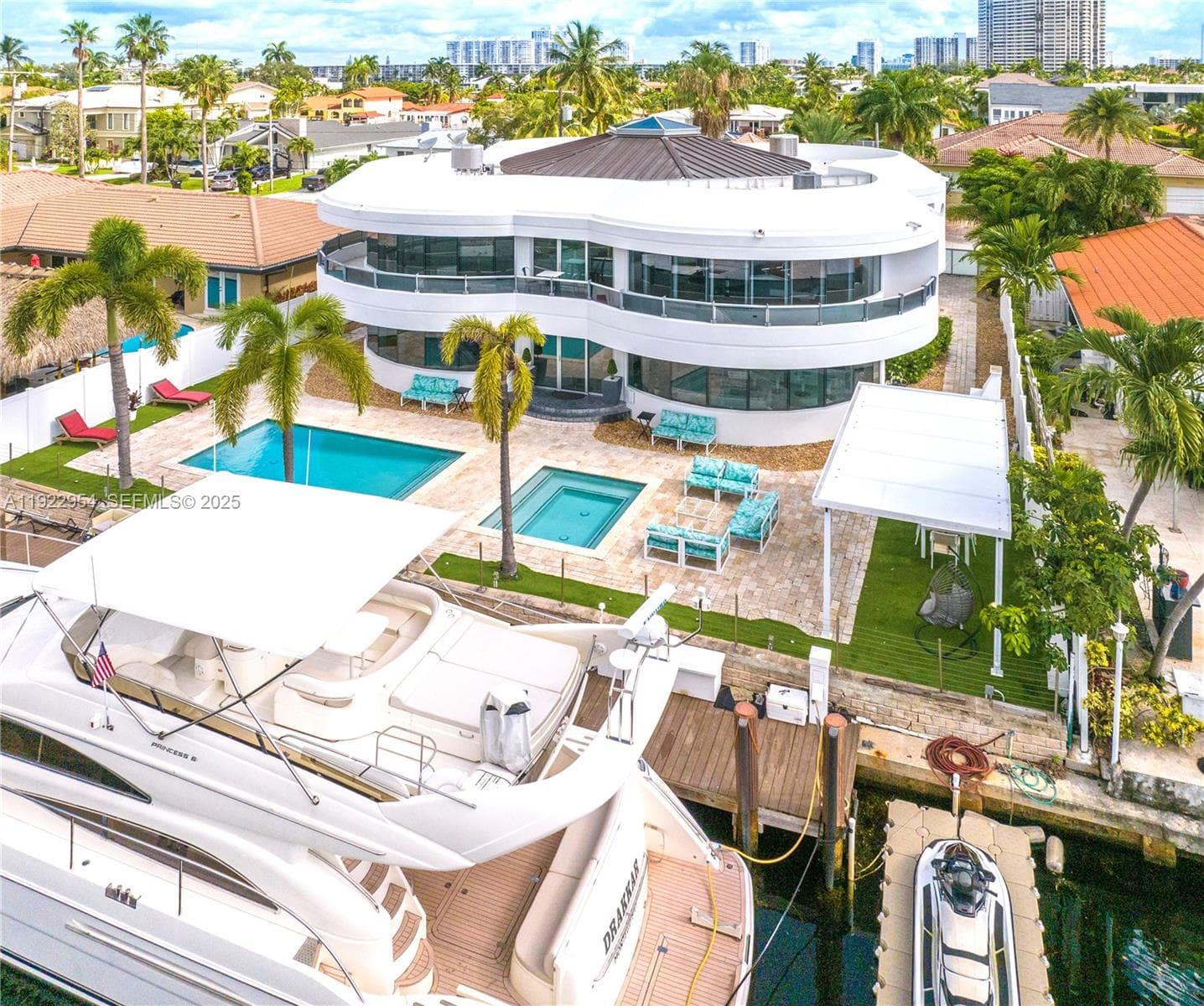 3344 NE 167th St, North Miami Beach FL 33160 — 1