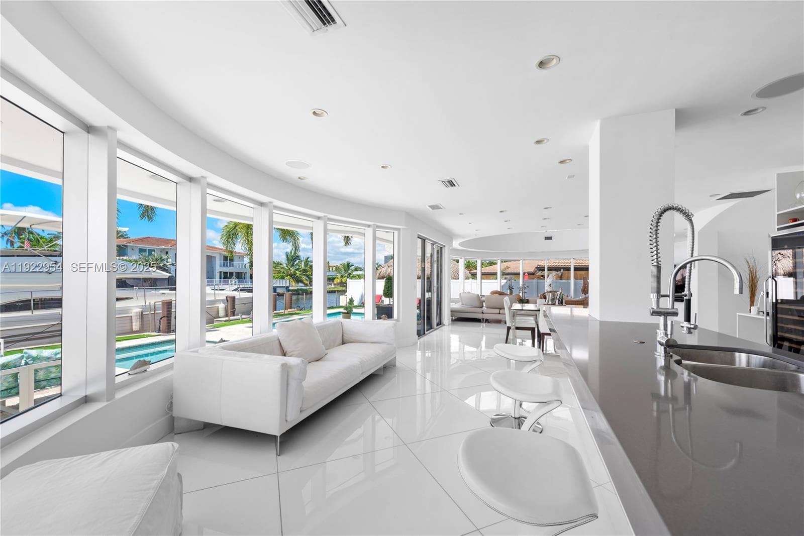 3344 NE 167th St, North Miami Beach FL 33160 — 15