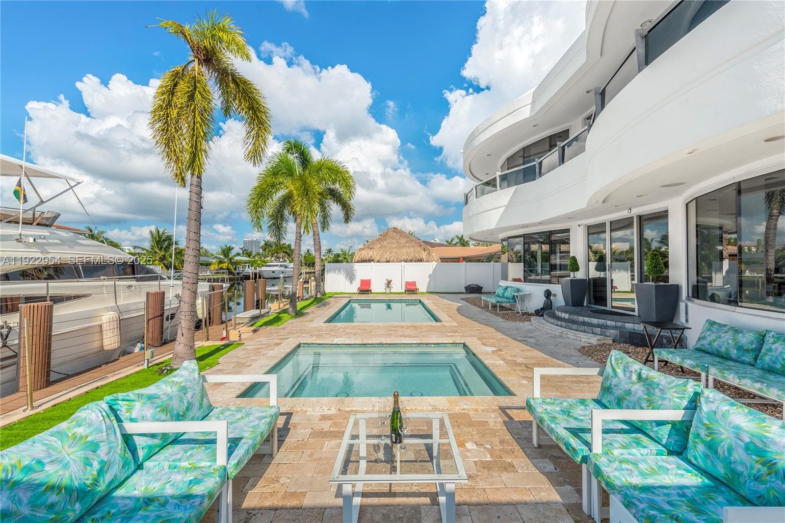 3344 NE 167th St, North Miami Beach FL 33160 — 35