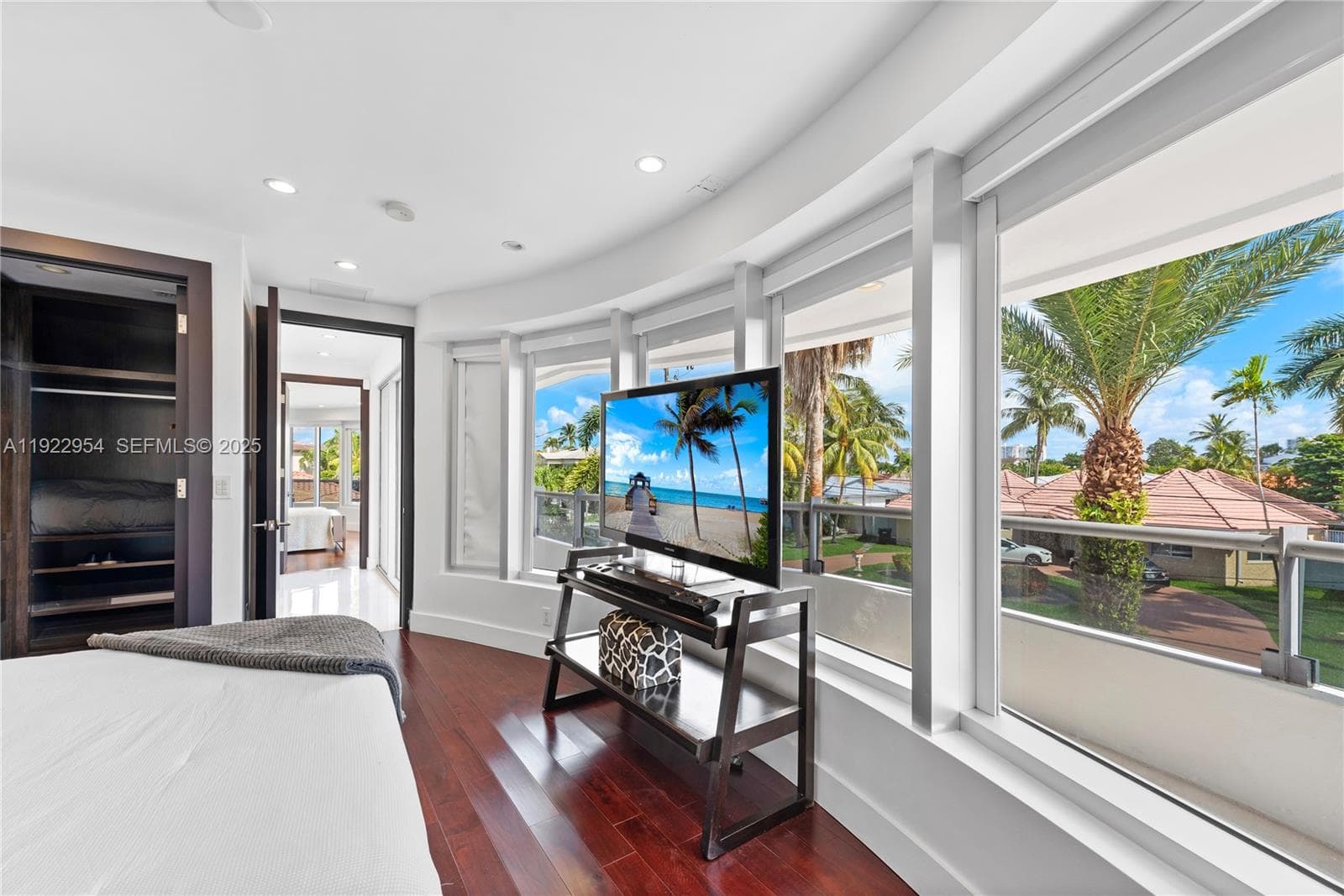 3344 NE 167th St, North Miami Beach FL 33160 — 78