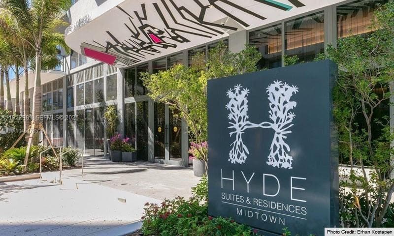 121 NE 34th St # 2701, Miami FL 33137 — 28