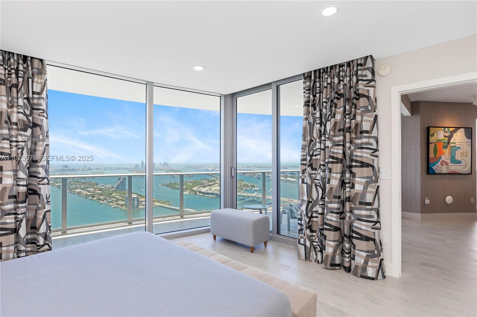 488 NE 18th St # 5012, Miami FL 33132 — 46
