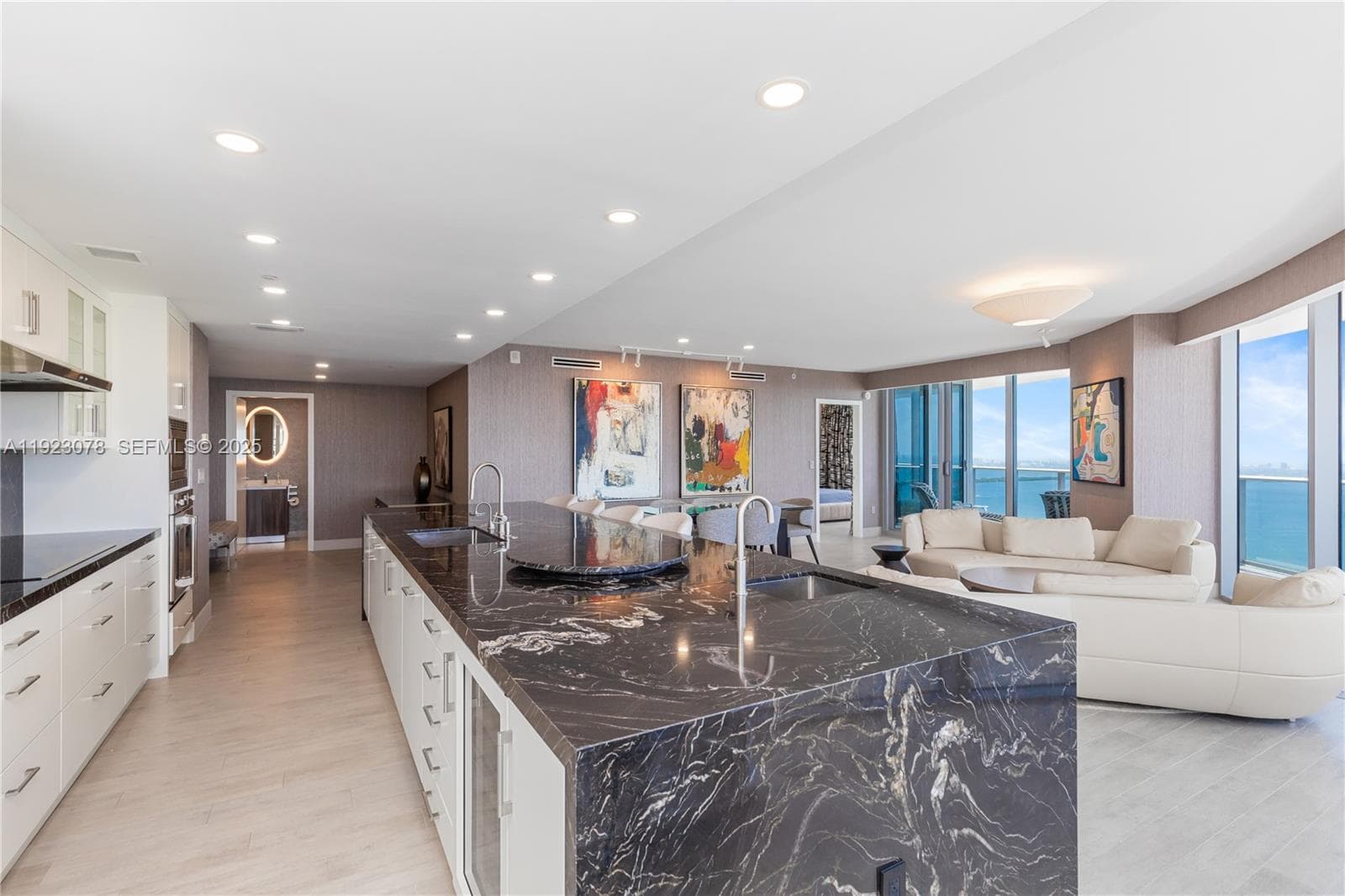 488 NE 18th St # 5012, Miami FL 33132 — 11