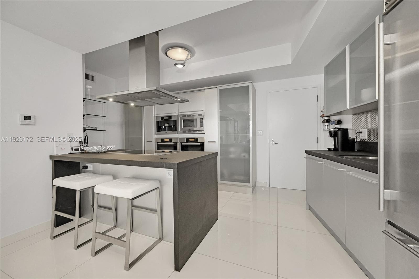 18201 Collins Ave # 1002, Sunny Isles Beach FL 33160 — 46