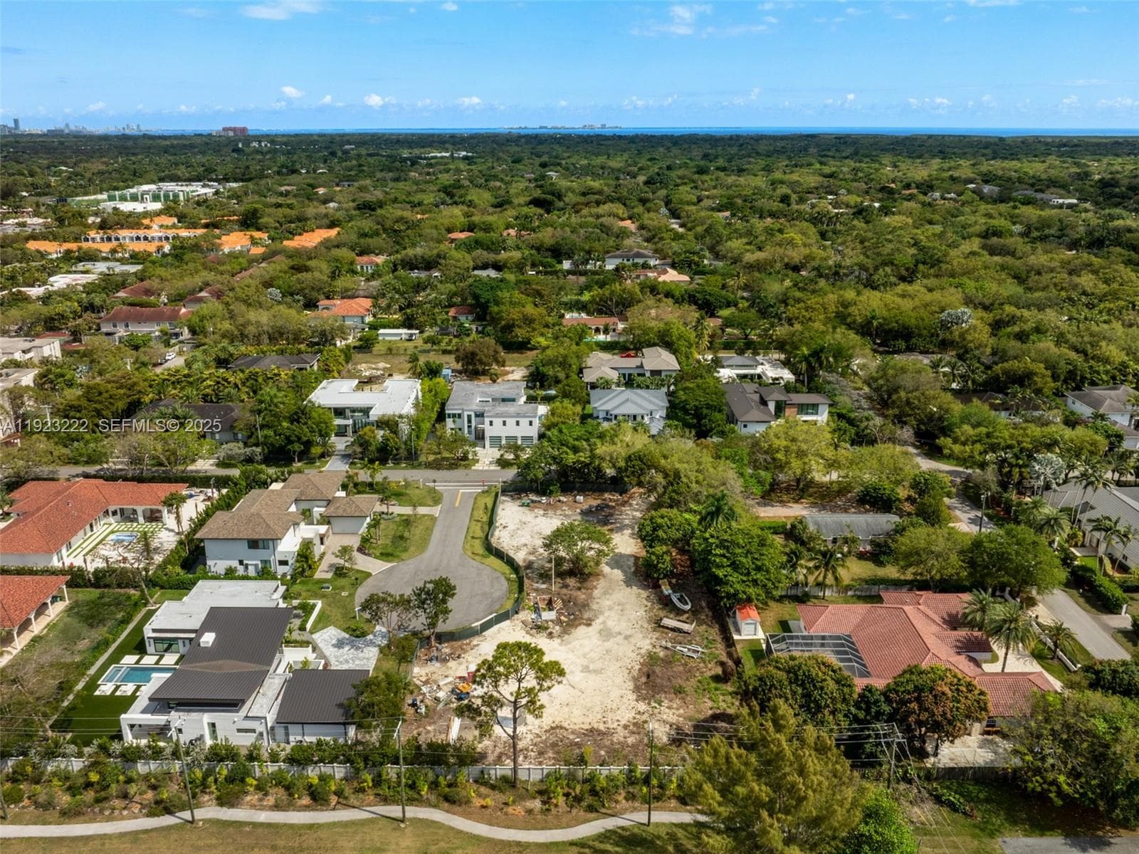6990 SW 91st St, Pinecrest FL 33156 — 9