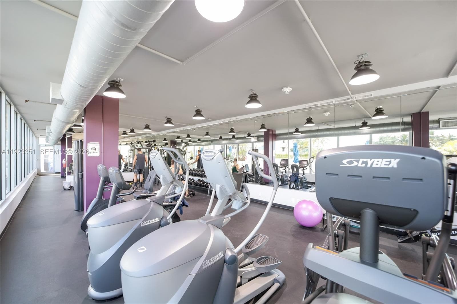 100 Lincoln Rd # 410, Miami Beach FL 33139 — 17