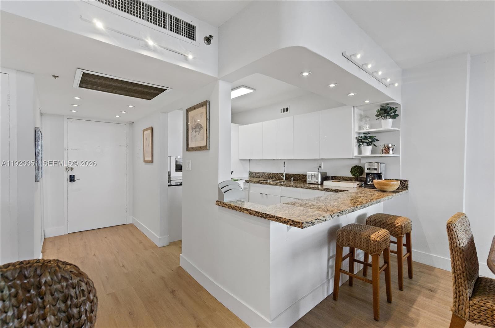 100 Lincoln Rd # 410, Miami Beach FL 33139 — 7