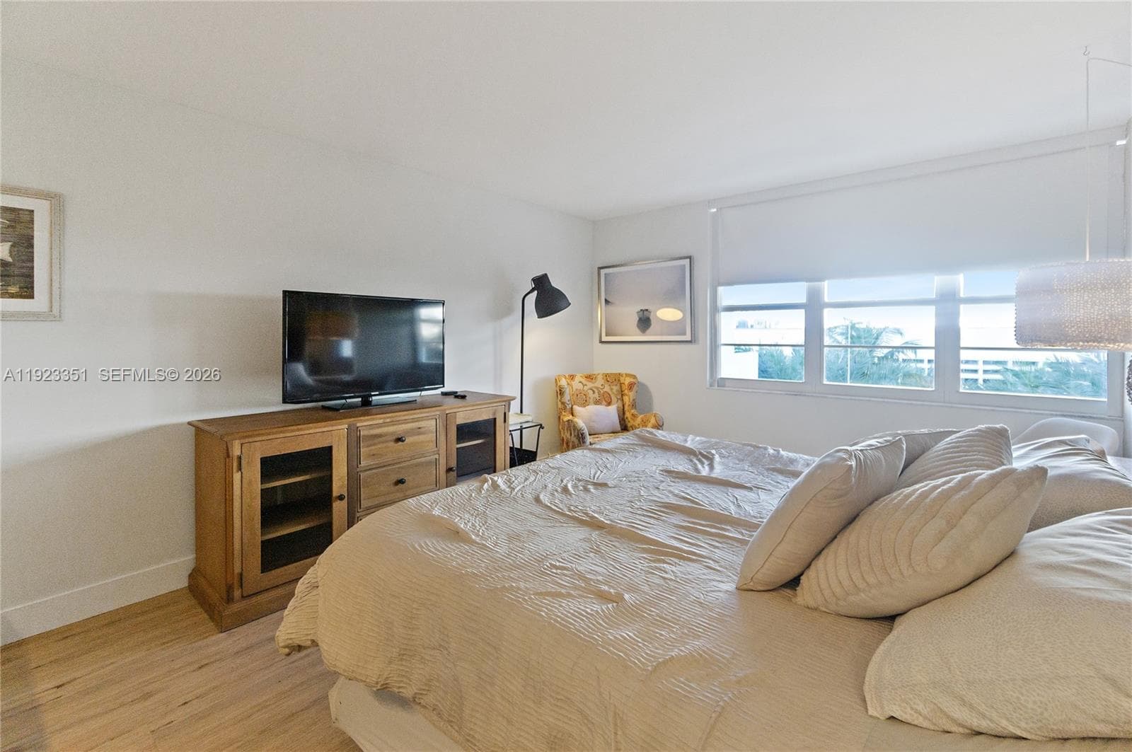 100 Lincoln Rd # 410, Miami Beach FL 33139 — 14