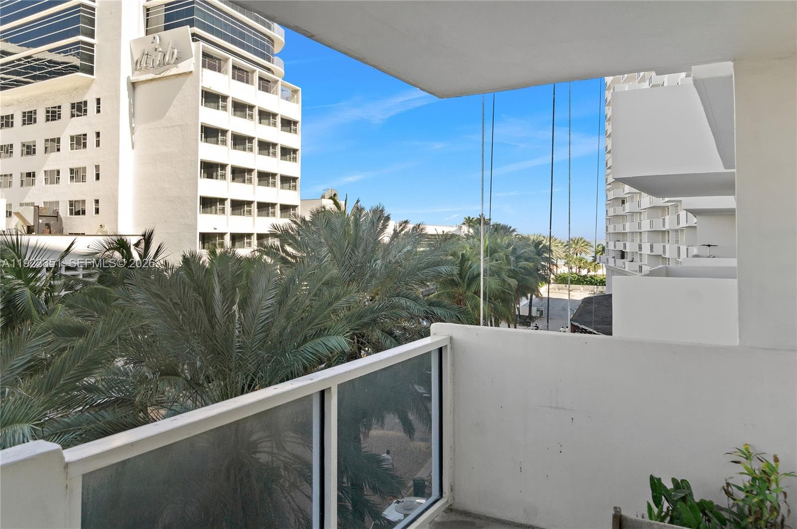 100 Lincoln Rd # 410, Miami Beach FL 33139 — 4