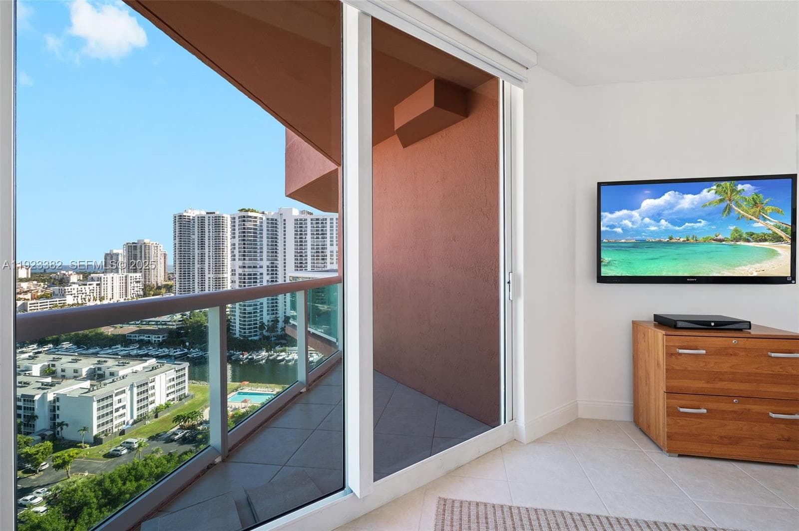 3370 Hidden Bay Dr # 2102, Aventura FL 33180 — 22