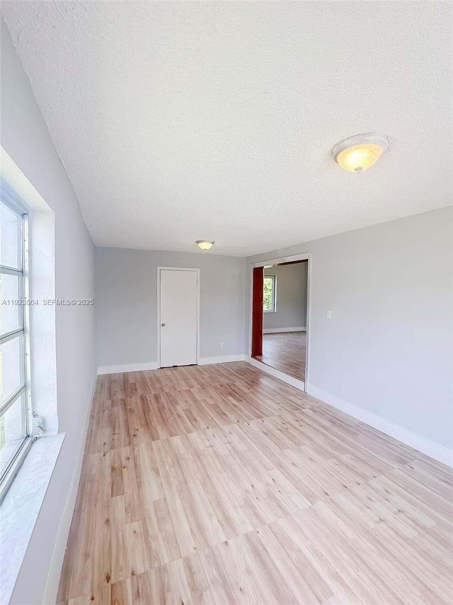 14801 Lincoln Blvd, Miami FL 33176 — 17