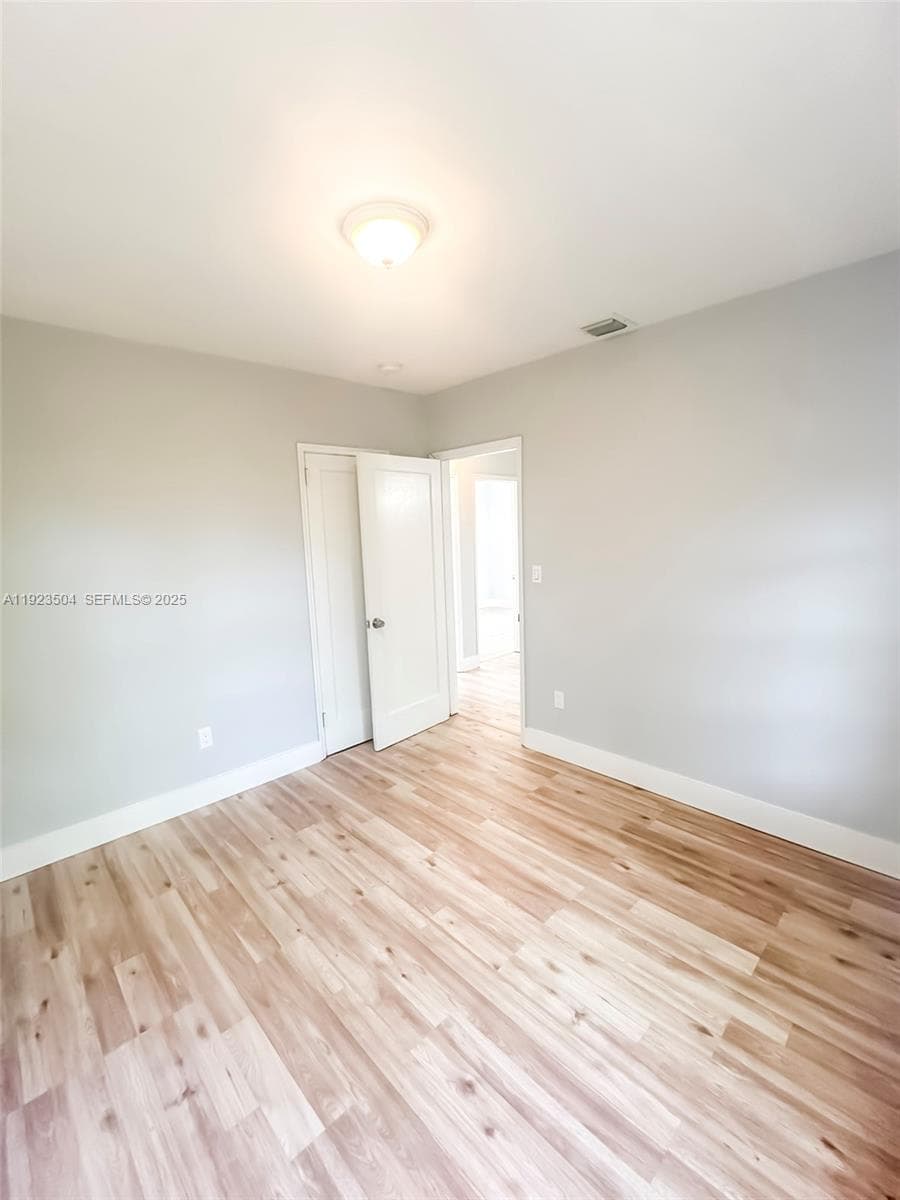 14801 Lincoln Blvd, Miami FL 33176 — 5