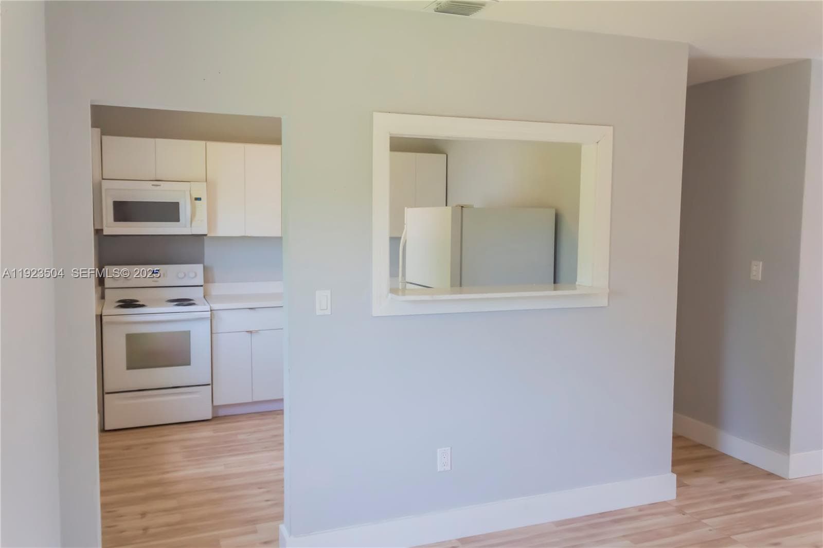 14801 Lincoln Blvd, Miami FL 33176 — 9