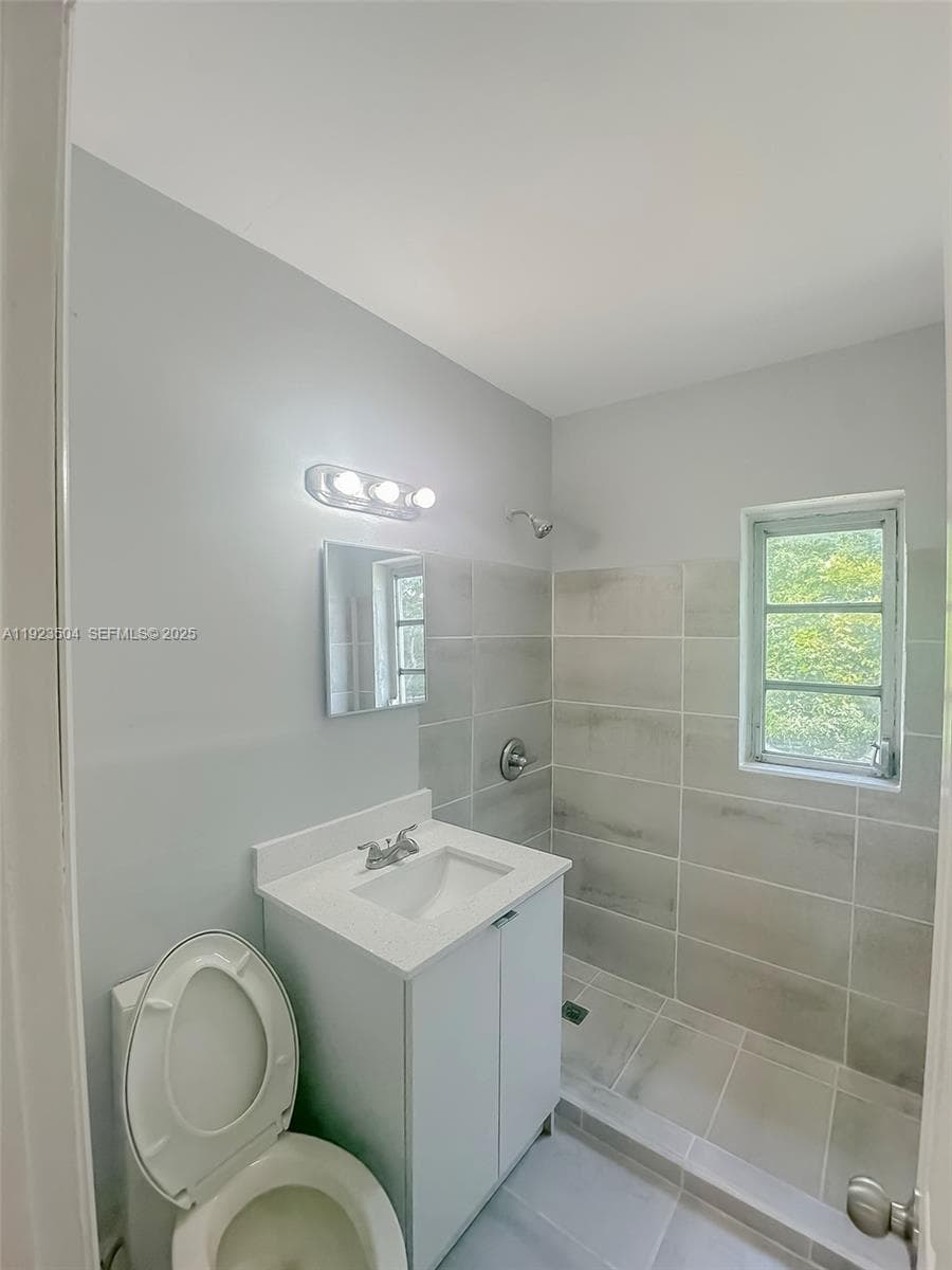 14801 Lincoln Blvd, Miami FL 33176 — 11