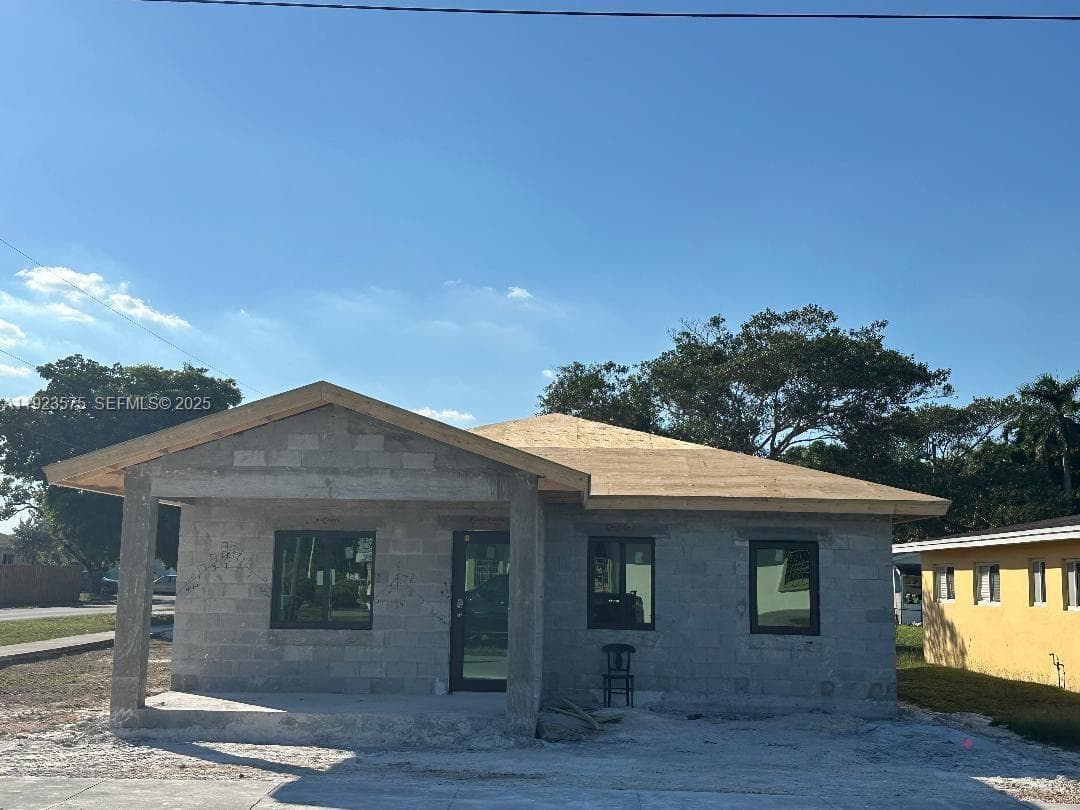 580 SW 10th Ave, Homestead FL 33030 — 1