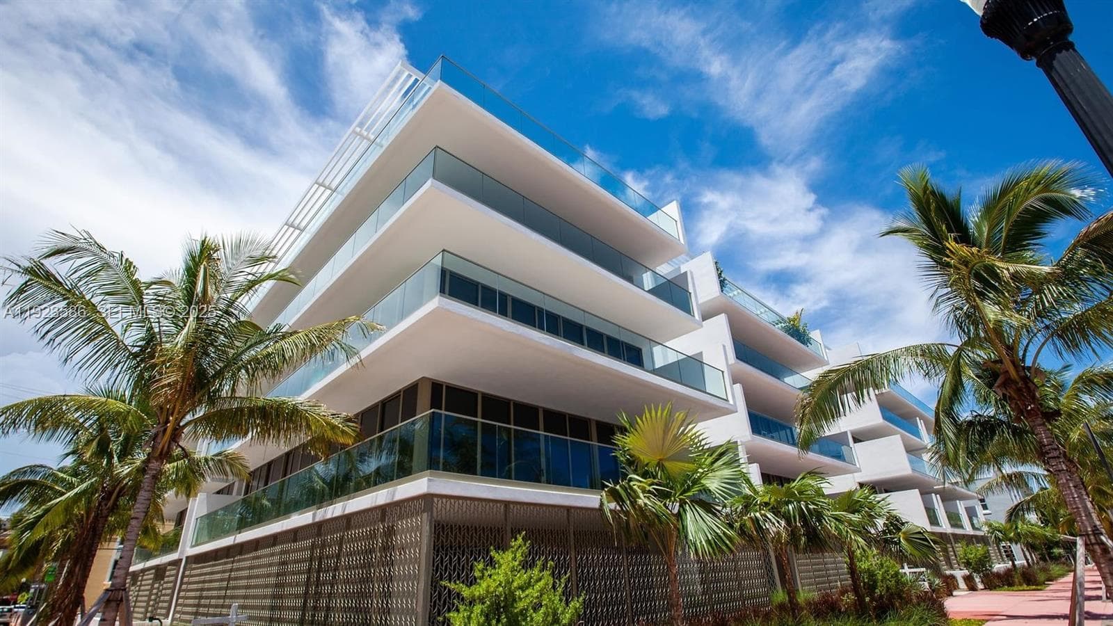 300 Collins Ave, Miami Beach FL 33139 — 17