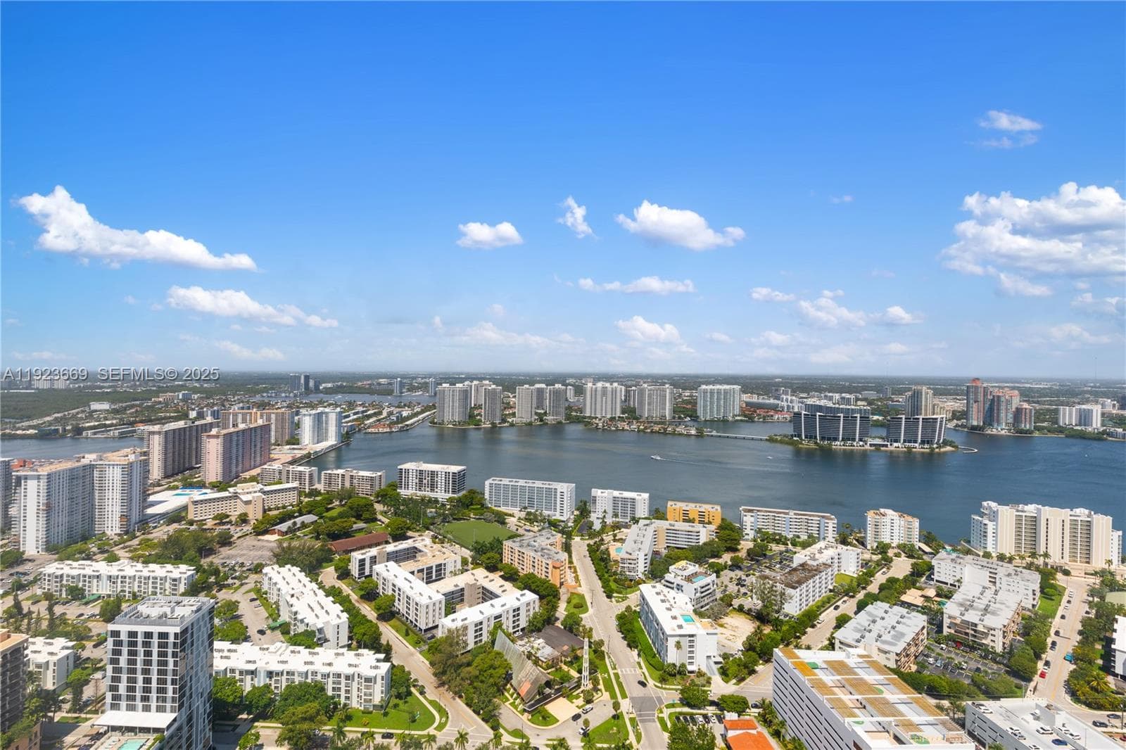 17875 Collins Ave, Sunny Isles Beach FL 33160 — 52
