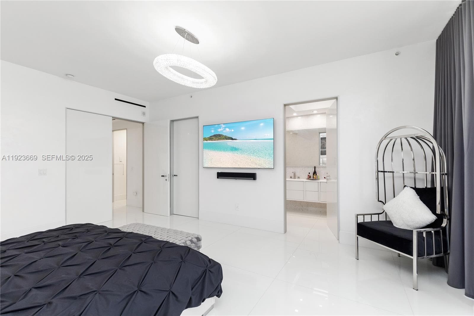 17875 Collins Ave, Sunny Isles Beach FL 33160 — 33