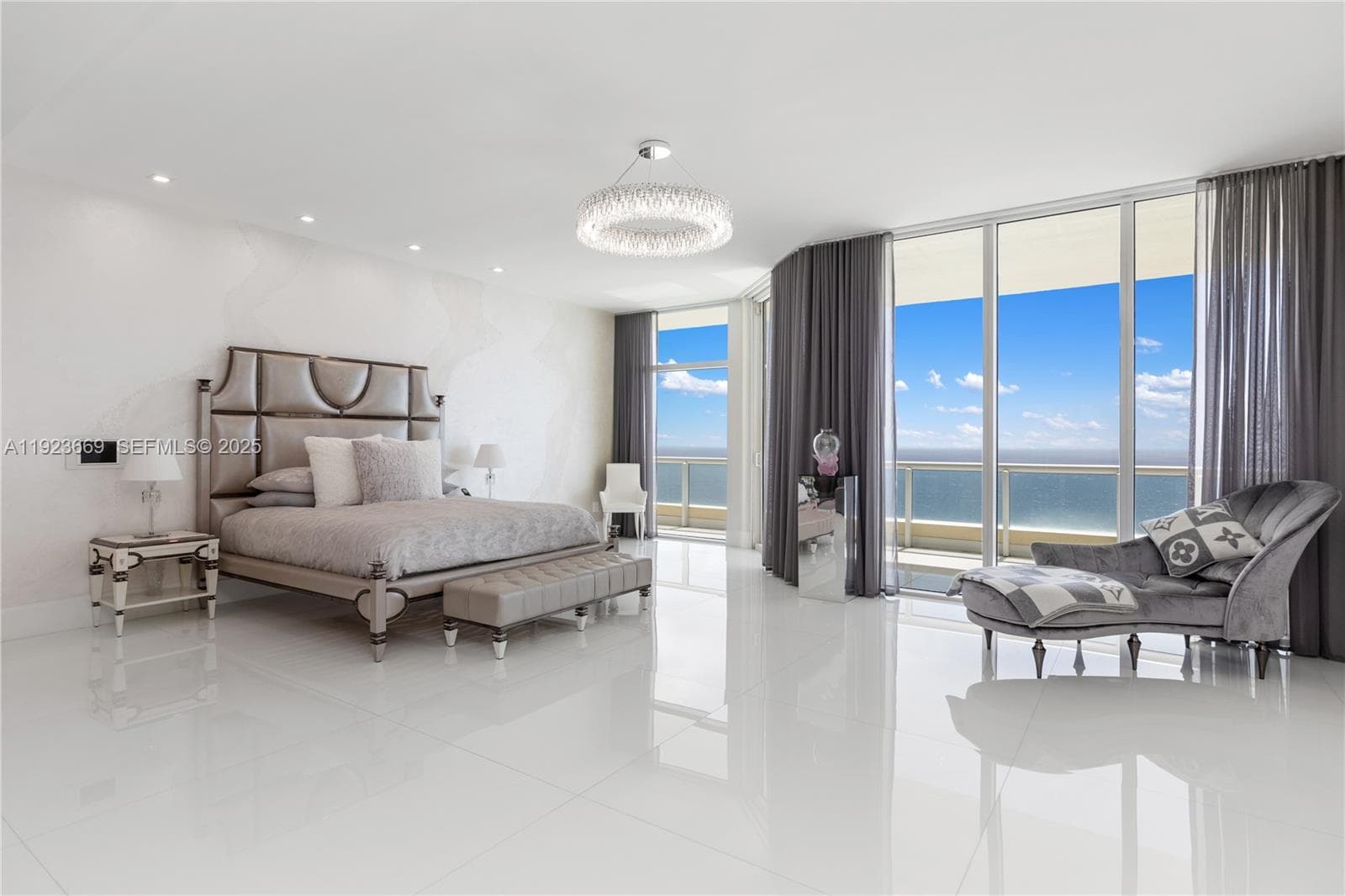 17875 Collins Ave, Sunny Isles Beach FL 33160 — 41
