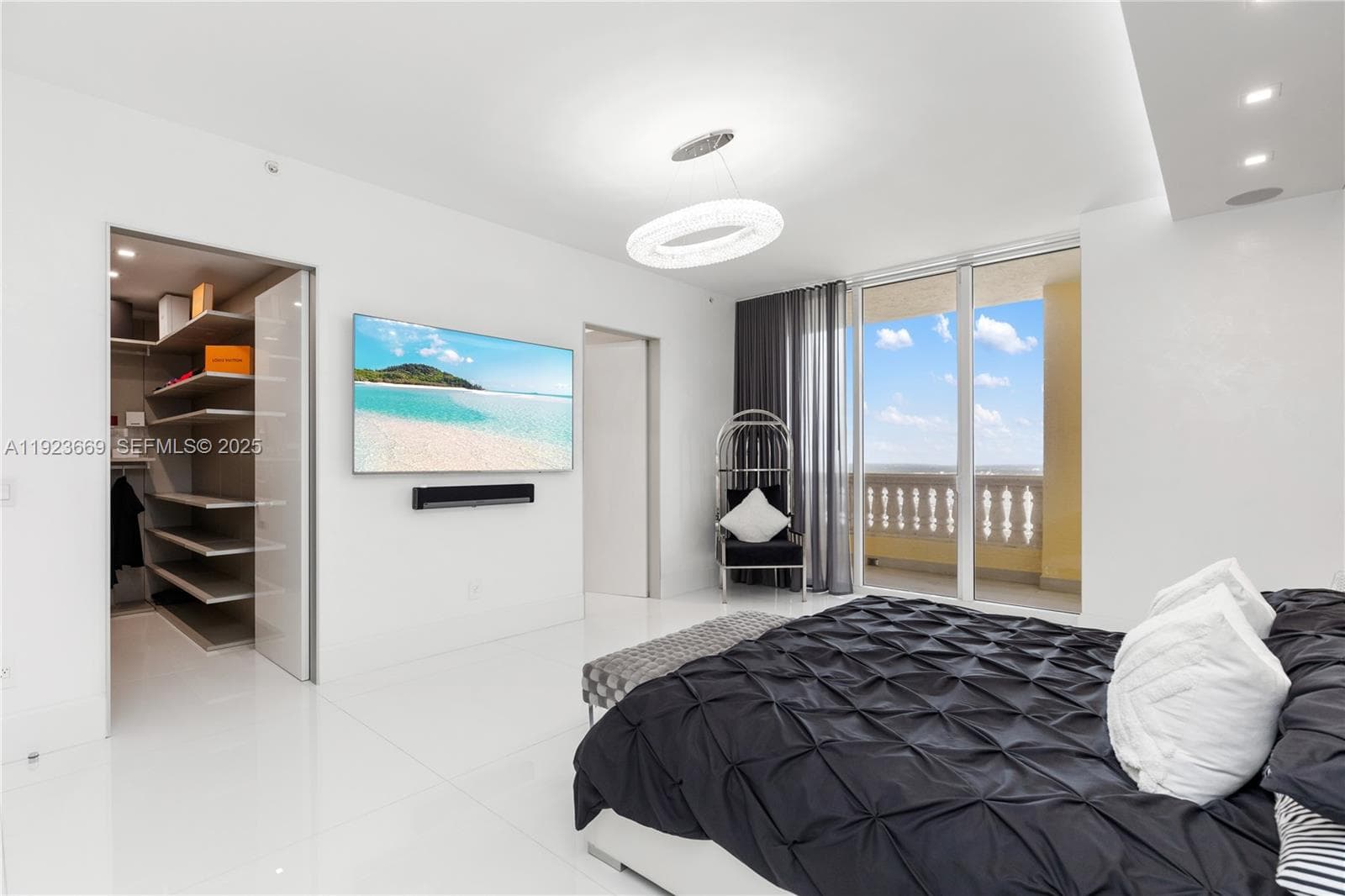17875 Collins Ave, Sunny Isles Beach FL 33160 — 31