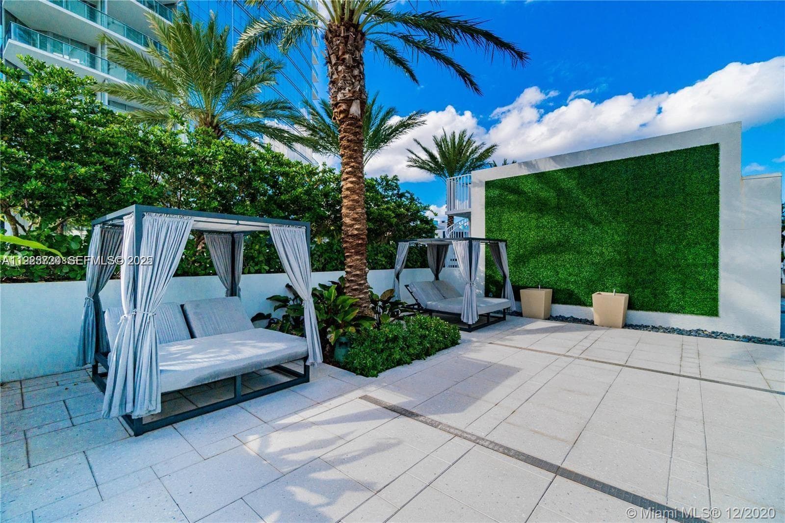 851 NE 1st Ave # 4911, Miami FL 33132 — 35