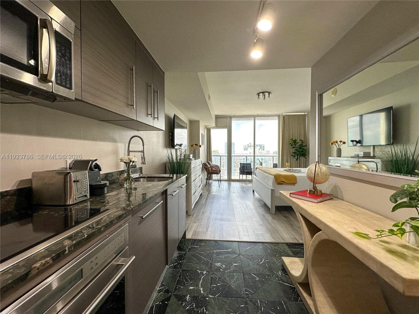 485 Brickell Ave # 4405, Miami FL 33131 — 12