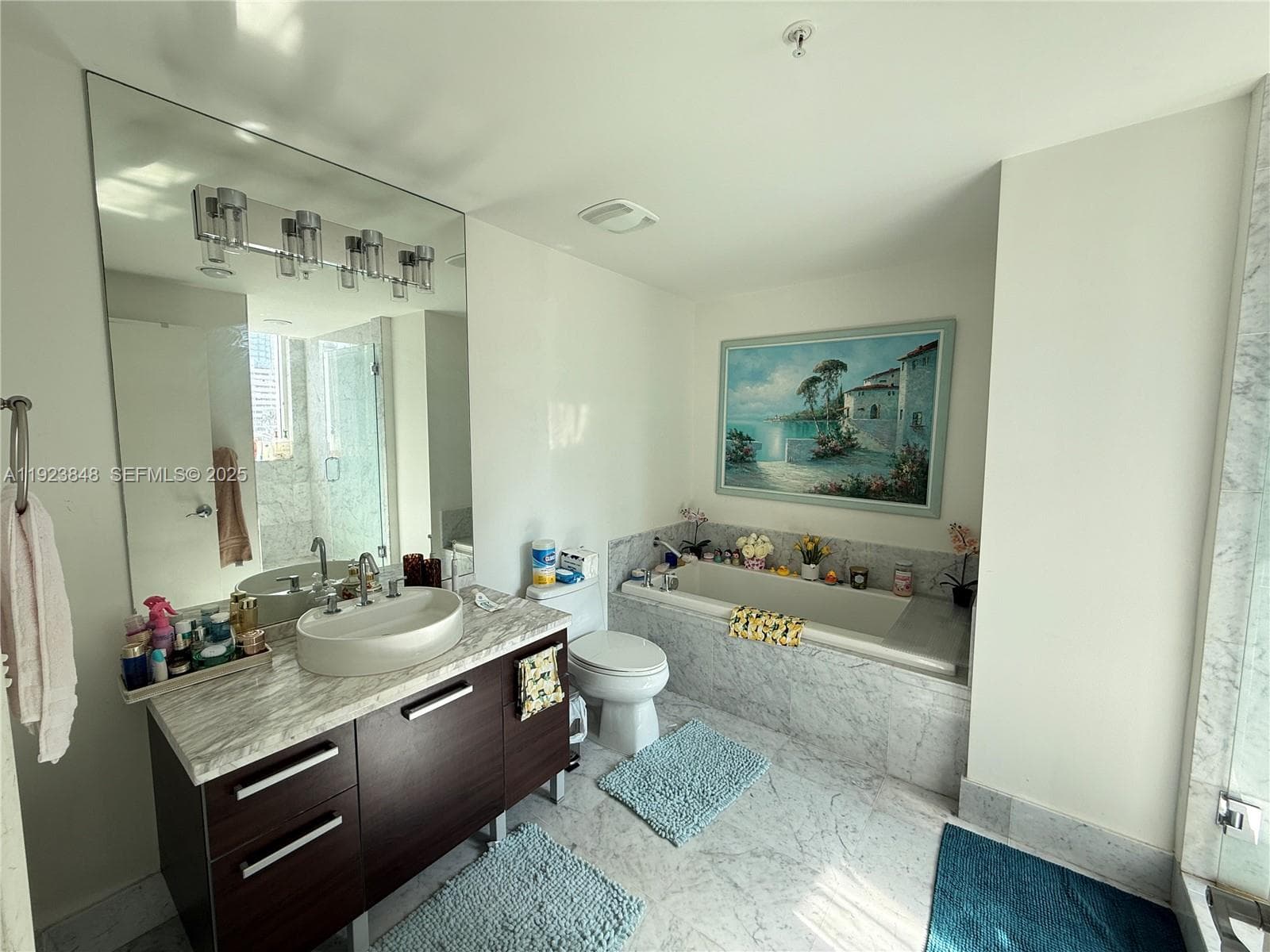 253 NE 2nd St # 908, Miami FL 33132 — 3
