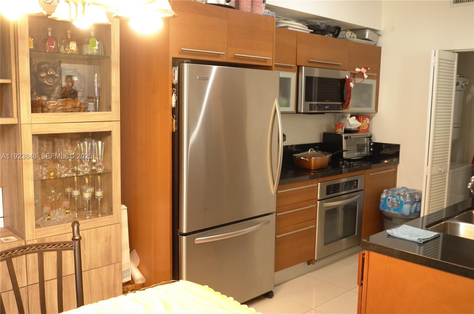 253 NE 2nd St # 908, Miami FL 33132 — 34