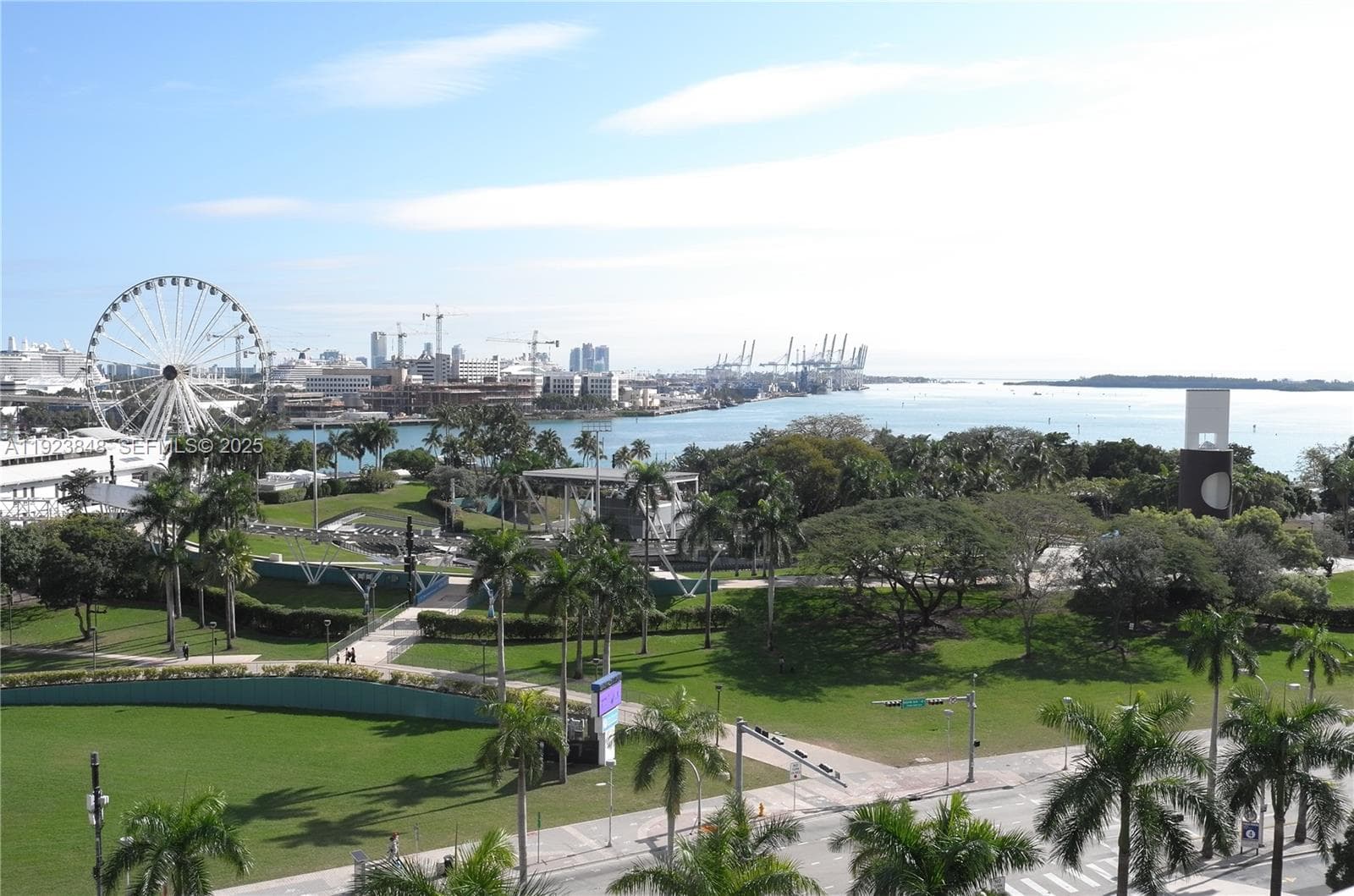253 NE 2nd St # 908, Miami FL 33132 — 19