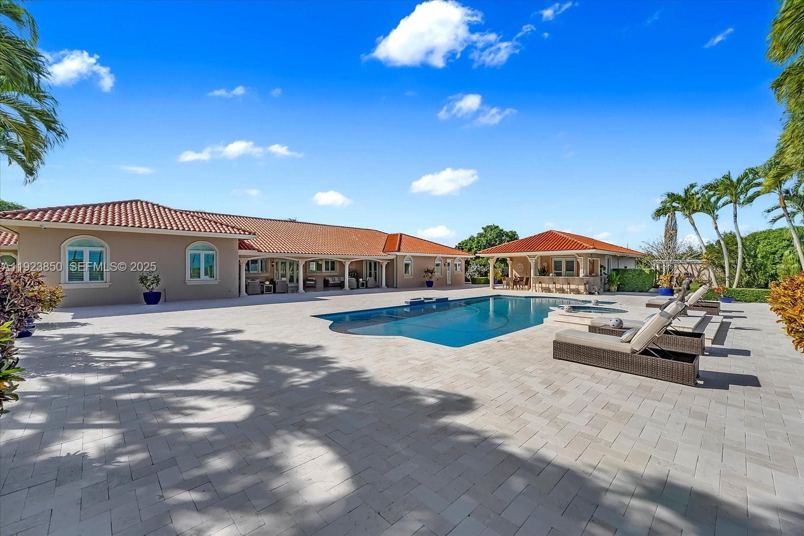 18611 SW 122nd St, Miami FL 33196 — 41