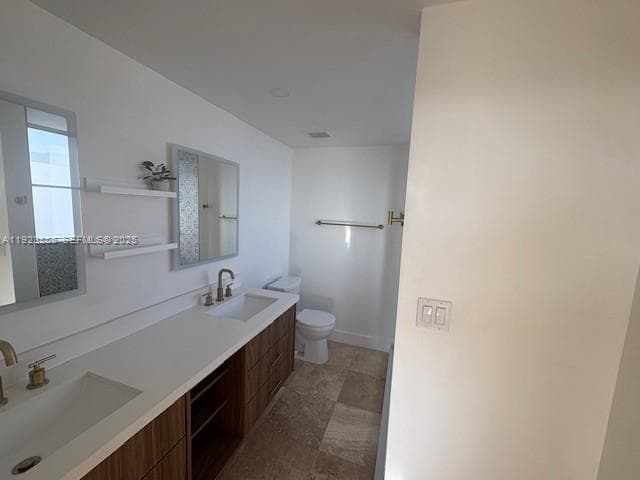 2650 SW 37th Ave # 807, Miami FL 33133 — 13