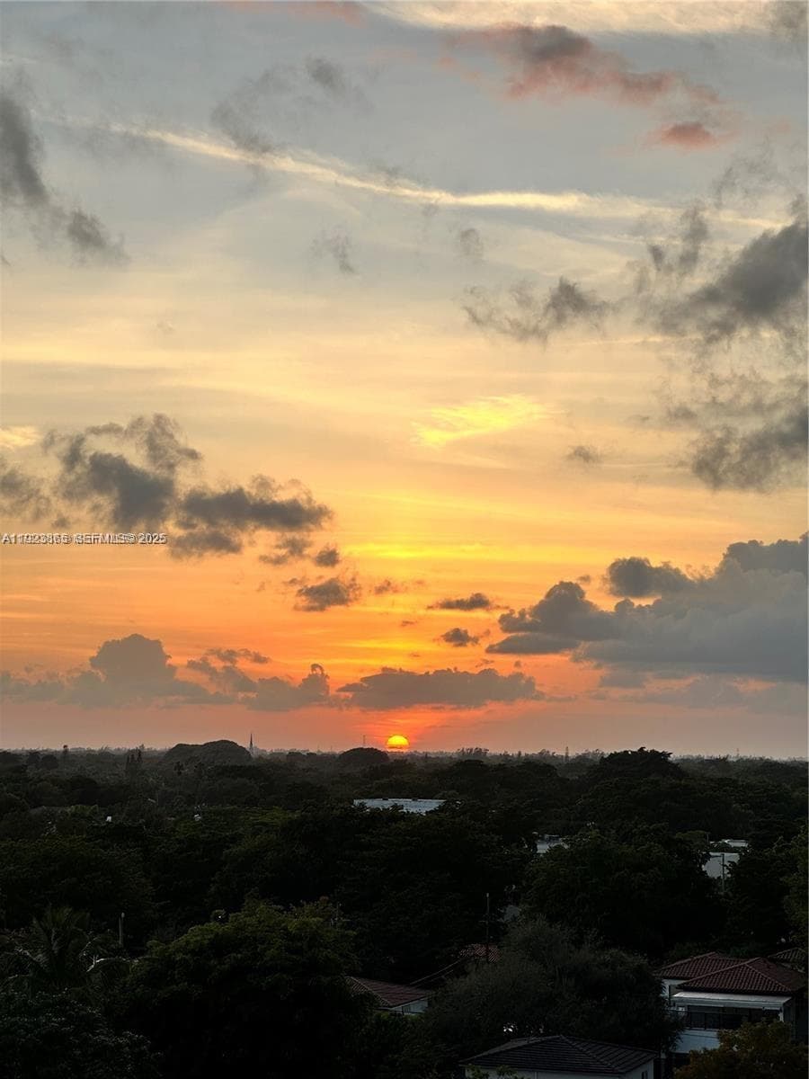 2650 SW 37th Ave # 807, Miami FL 33133 — 1