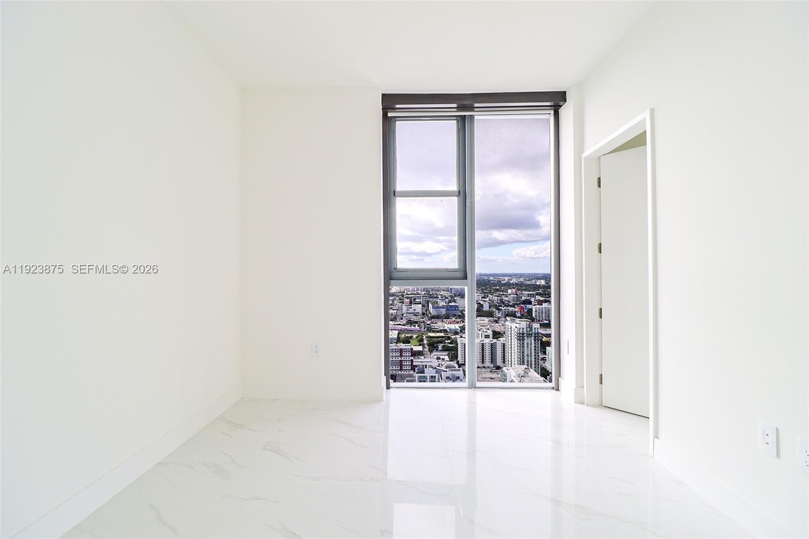 700 NE 24 st # 4201, Miami FL 33137 — 62