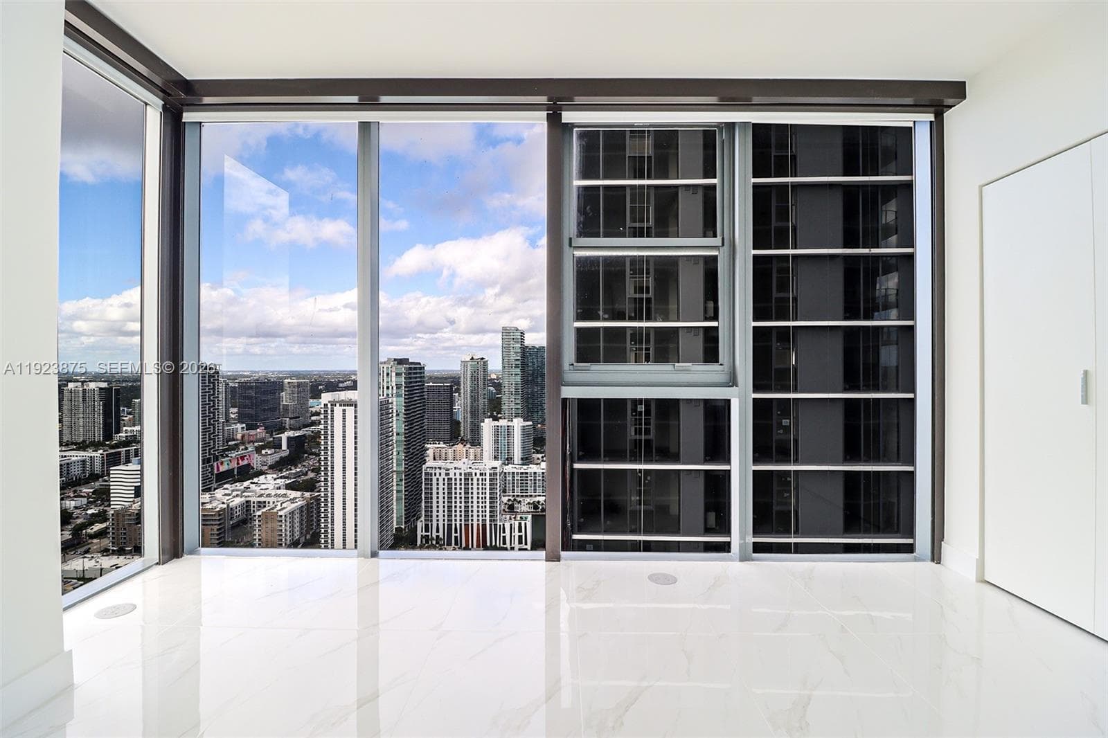 700 NE 24 st # 4201, Miami FL 33137 — 69