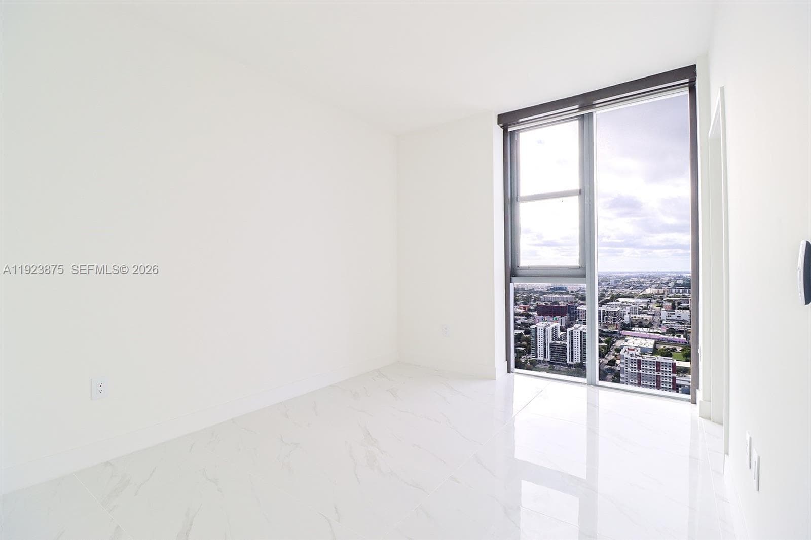700 NE 24 st # 4201, Miami FL 33137 — 61