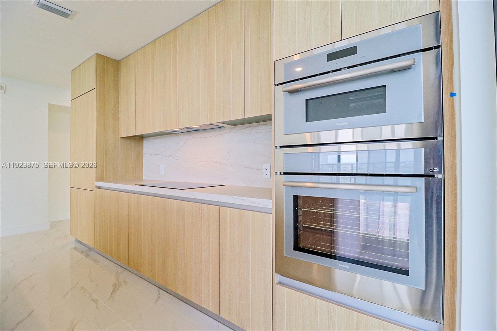 700 NE 24 st # 4201, Miami FL 33137 — 10